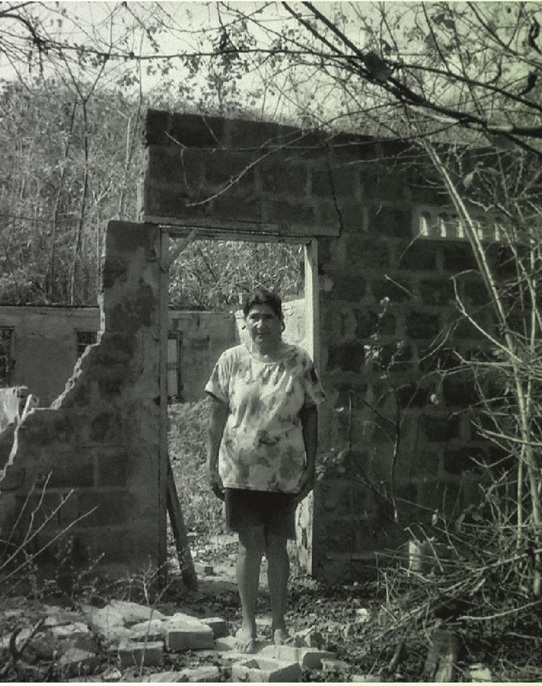 Un asunto de tierras (Patricia Ayala Ruiz, 2015)