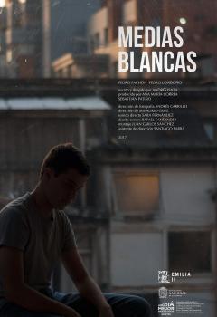 Medias blancas (Dir. Andrés Isaza, 2016)